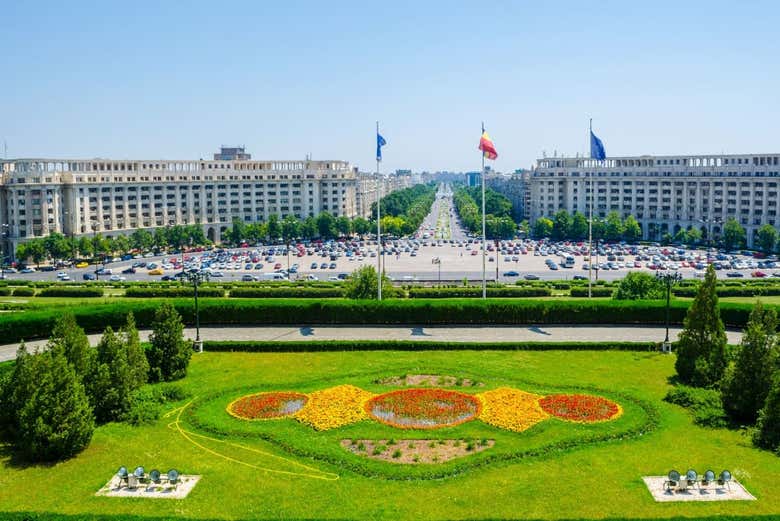 Constitution Square